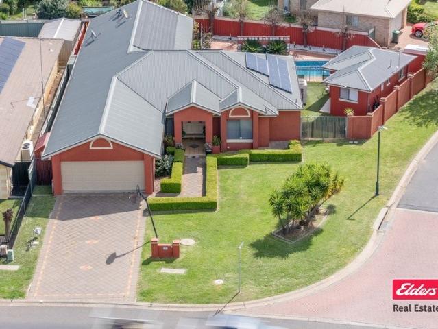 EX DISPLAY HOME LUXURY WITH GRANNY FLAT
