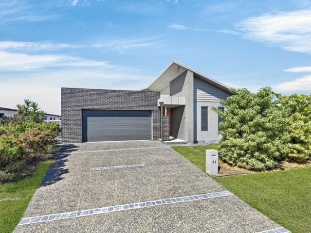 Ex Display Home with Luxury, Space and Style