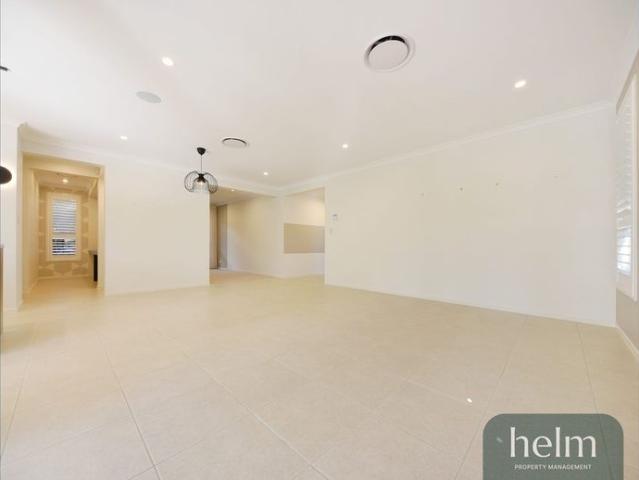 Ex Display Luxury – Architecturally Designed Family Home!