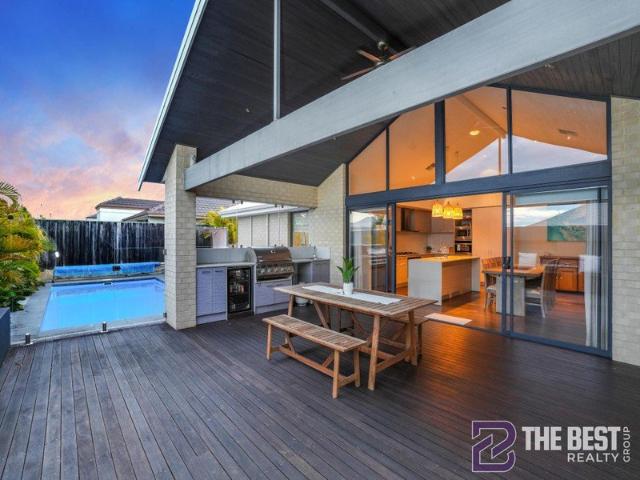 Ex Display Luxury Home with Resort Style Entertaining