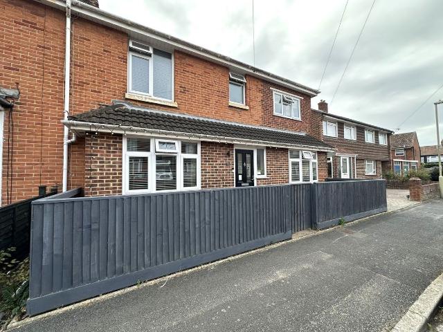 Exmouth Road, Gosport, Hampshire PO12, 4 bed semi detached house to rent, £2,200 pcm | PrimeLocation