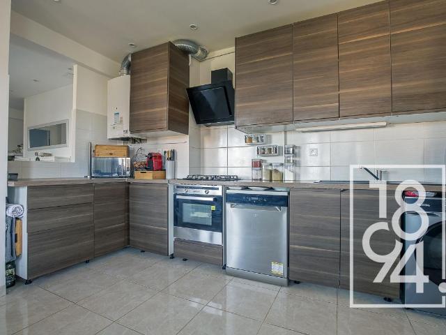 EXCLUSIVITE APPARTEMENT DE TYPE 5 DE 111M²