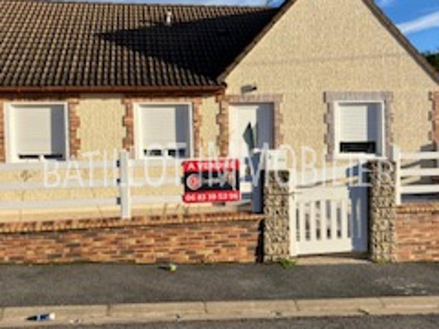 EXCUSIVITE ! Tinqueux charmante maison de plain pied 4 chambres sous sol total sur terrain de 660 m2