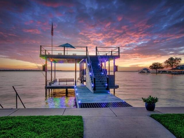 Excalibur Cir, Mabank, Home For Sale