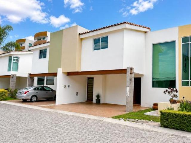 EXCELENTA CASA EN VNTA FRACCIONAMIENTO CERCA PERIFERICO