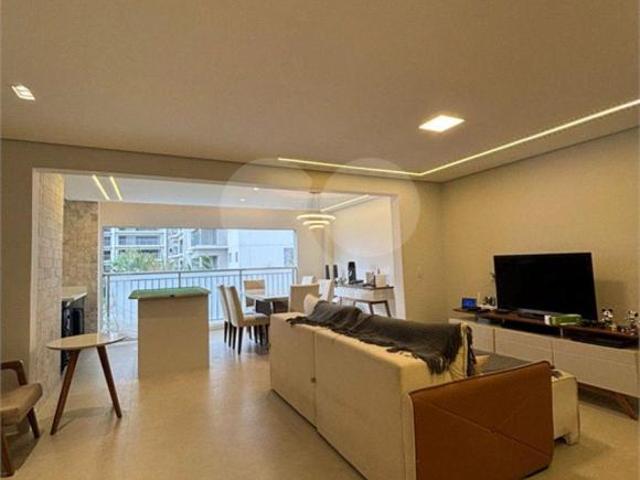 EXCELENTE 3 SUITES VERDANT