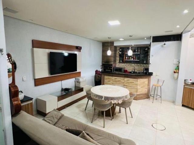 Excelente 03 quartos com Espaço Gourmet
