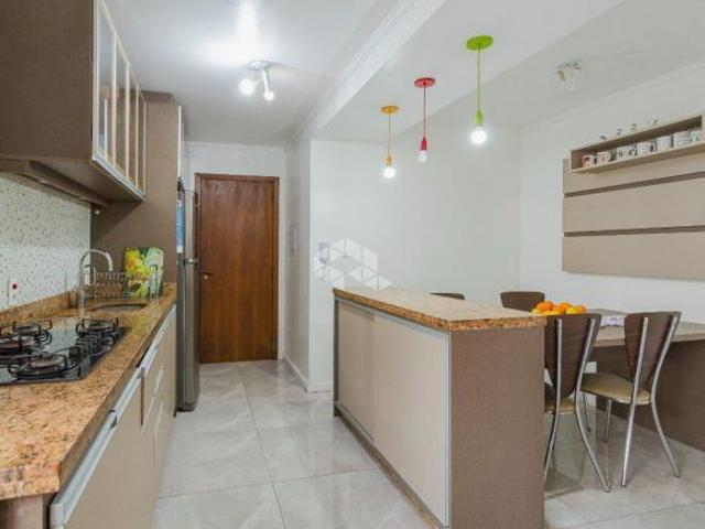 Excelente cobertura no bairro Higienópolis, semi mobiliada, com lareira e piscina excelente moradia