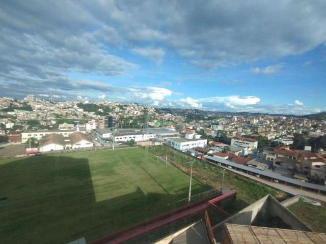 Excelente cobertura duplex à venda no bairro Centro, Conselheiro Lafaiete!