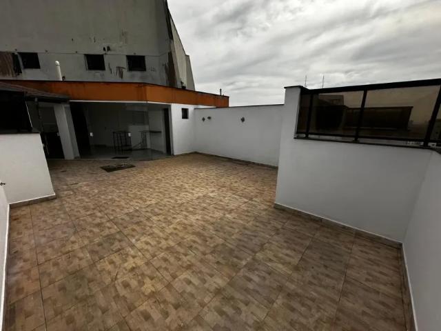 Excelente cobertura para locação no cond laranjeira taboão da serra/sp