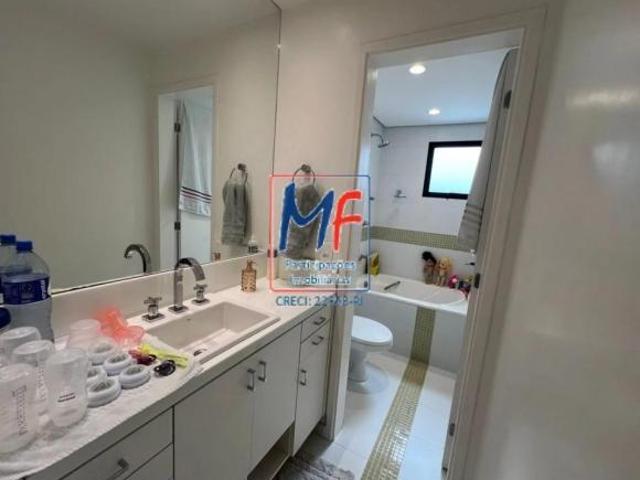 Excelente cobertura Santo Amaro com 181 m² de área construída, 3 dormitórios, sendo 1 suíte, 3 banhe