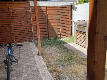 Excelente casa 4 dormitorios 2 baños en condominio