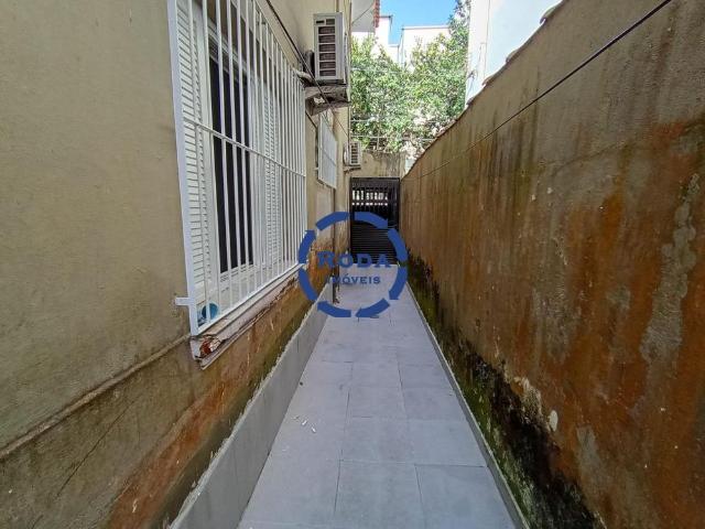 Excelente Casa 2 Dormitórios Próximo a Praia e VLT
