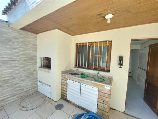 Excelente casa 3 dormitórios para locação no bairro Ipanema, zona sul de Porto A