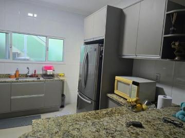 Excelente Casa Térrea com Área Gourmet Completa e Suíte com Banheira ? Jardim Rosália Alcoléa, Soro