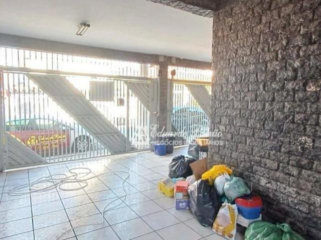 Excelente Casa Térrea no Jardim Santa Mena