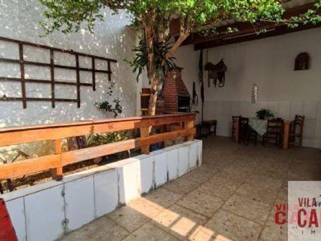 Excelente CASA TÉRREA na Vila Matilde, com ótimo Terreno 8,5 X 30 metros e 7 Vagas de Garagem