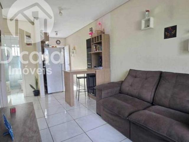 Excelente casa à venda no bairro Chácara das Rosas Cachoeirinha/RS