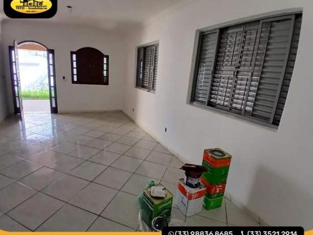 Excelente casa a venda no Bairro Ipiranga