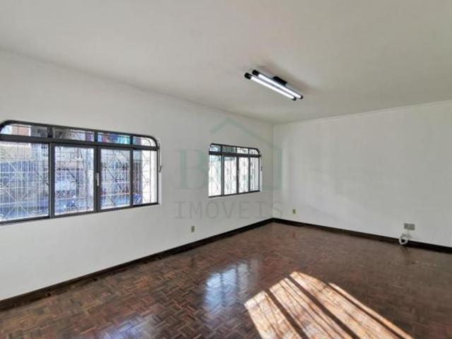 Excelente casa á venda no bairro Jardim Quisisana em Poços de Caldas MG
