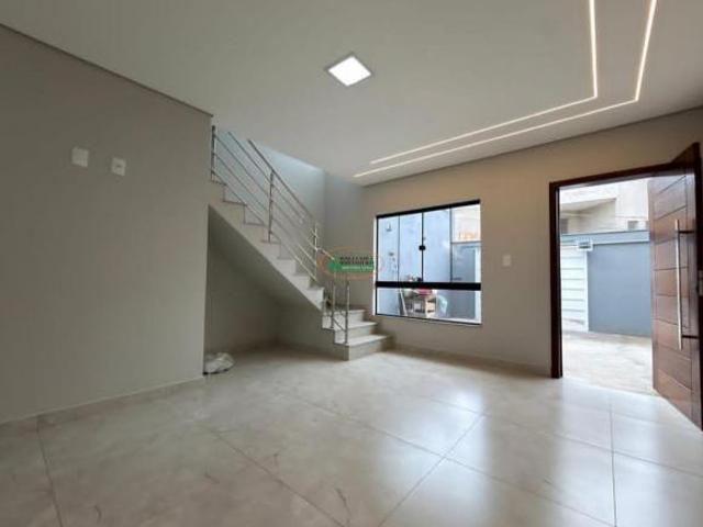 Excelente casa à venda no bairro Santo Agostinho, Conselheiro Lafaiete!