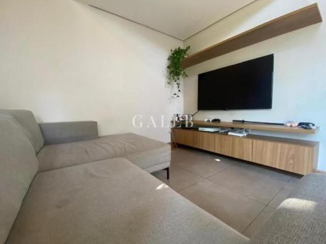 Excelente casa à venda no Jardim Paulista, com 03 dormitórios, 03 salas e um espaçoso jardim!