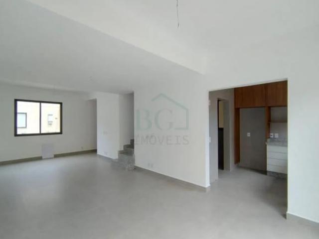 Excelente casa á venda em condomínio fechado em Poços de Caldas MG