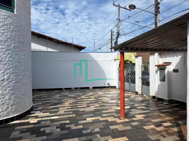EXCELENTE CASA Á VENDA EM CRISTAIS PAULISTA