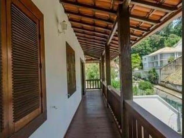 Excelente casa à venda 384 metros quadrados, 4 quartos no São Bento