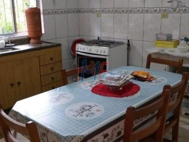 Excelente casa assobradada localizada Jardim Vila Carrão, com 150 ² a.c 354 m² terreno, 1 dormit