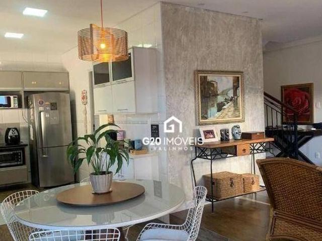 Excelente casa com 3 dormitórios à venda, 265 m² por R$ 1.800.000