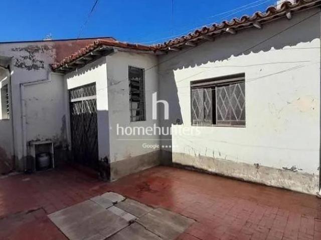 Excelente Casa com 3 Dormitórios e Edícula na Vila Itapura Prox à Orozimbo Maia