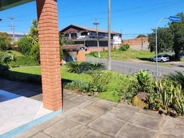 Excelente casa com 3 dormitórios no bairro Imigrante sul em Campo Bom