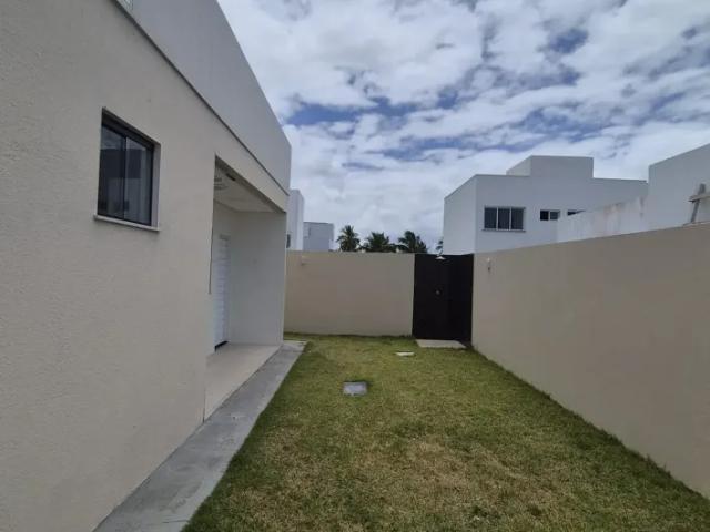 Excelente Casa com 3/4 em Condomínio pé na areia na Barra dos Coqueiros!