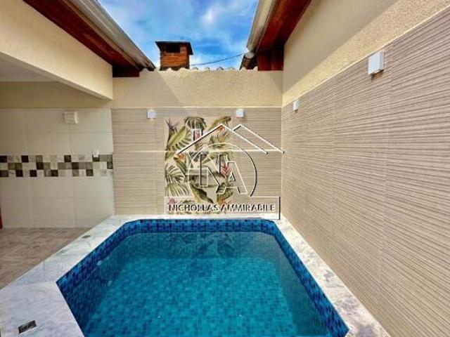 Excelente Casa com Piscina na Vila Caiçara