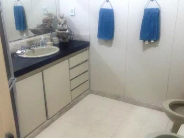 Excelente casa comercial no melhor ponto do Gutierrez