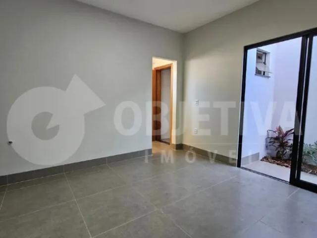 Excelente casa comercial para aluguel no bairro Tibery em Uberlandia disponível para aluguel