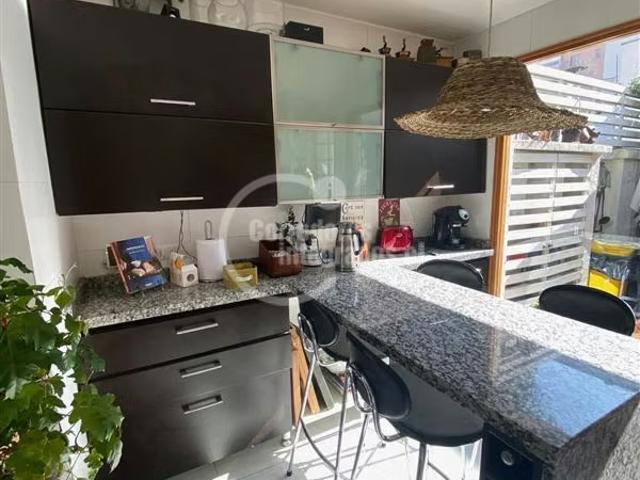 Excelente casa de 2 pisos cercano a colegios Verbo Divino | 3 dormitorios por 16000.00 en Las Condes