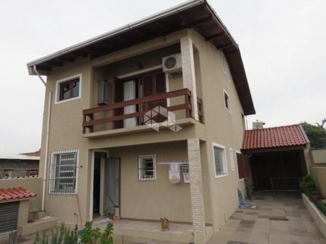 Excelente Casa de 3 dormitórios, suíte, 2 sacadas, sobrado, 4 vagas, jardim e espaço gourmet
