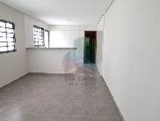 Excelente casa de 3 dormitórios, sendo 1 suíte, em ótima localização São Carlos imóveis