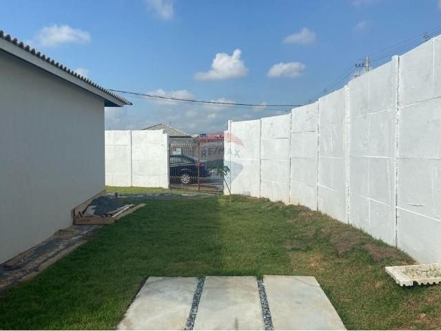 Excelente casa de esquina disponível para locação no Jardim Nova Metropolitana, em Salto de Pirapora!