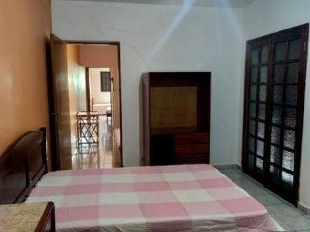 EXCELENTE CASA DISPONÍVEL PARA VENDA NA ESTUFA II