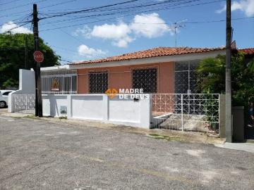 Grande Oportunidade! Casa de 4 Quartos 2 Suítes | 103 m² Antônio Bezerra