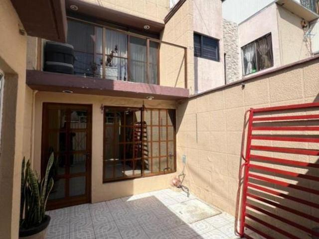 Excelente casa en Valle de Aragón