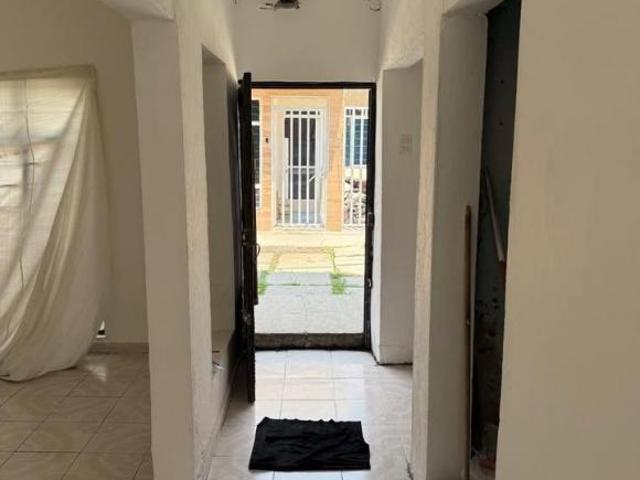 Excelente casa en venta a super precio en Jardines de Sta Clara