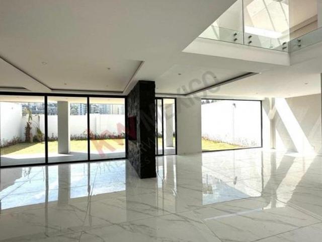 Excelente casa en venta Bosque Real