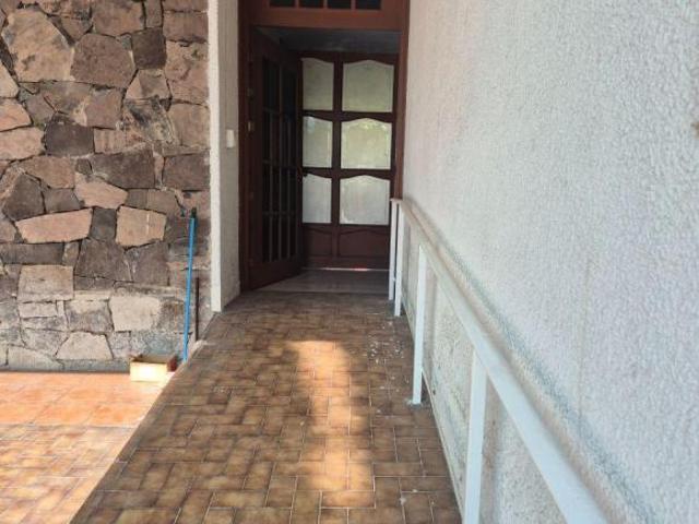 EXCELENTE CASA EN VENTA EN CHAPALITA
