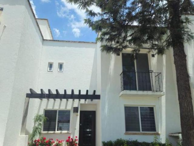 EXCELENTE CASA EN VENTA EN FRACC. EL ENCANTO SAN MIGUEL DE ALLENDE