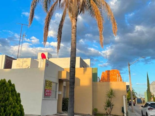 Excelente Casa en venta en Paso de Argenta