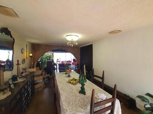 Excelente casa en calle cerrada, Parque de Zoquiapan, Colonia del Parque